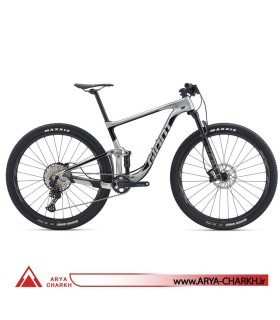 دوچرخه کوهستان دو کمک کربن 29 جاینت مدل انتم (GIANT ANTHEM ADVANCED PRO 29 2 (2020